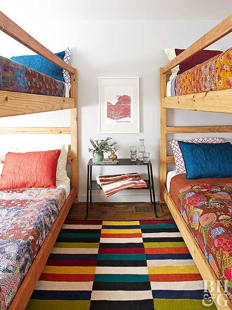 Southwest Bedroom, Southwestern Furniture, Bold Bedding, Colorful Rooms, Rustic Comforter, Tuscan Decor, Dream Bedrooms, Adobe Home, Summer Cabin