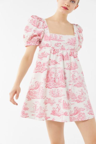 Check out Laura Ashley UO Exclusive Penelope Cherub Babydoll Dress from Urban Outfitters Summer Dress Trends, Breezy Dress, Popular Dresses, Urban Dresses, Mode Inspo, Laura Ashley, Trending Dresses, Babydoll Dress, Curvy Fashion