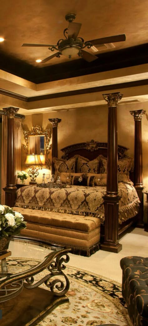 Tuscan Bedroom Decor, Tuscan Home Decor Ideas, Palace Bedroom, Tuscan Home Decorating, Victorian Bedrooms, Tuscan Bedroom, Tuscan Interior, Tuscany Home, Tuscan Home Decor