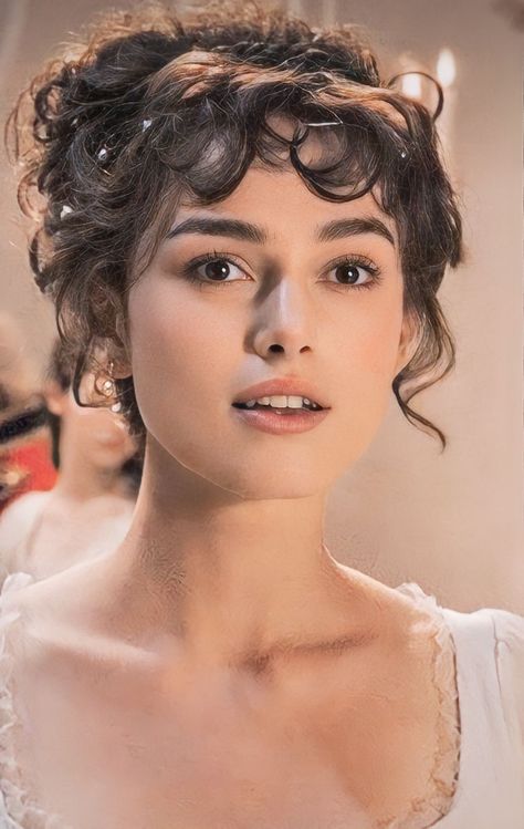 Pride And Prejudice Elizabeth Hair, Pride And Prejudice Lizzy Hair, Pride And Prejudice Kiera Knightly, Elizabeth Bennet Hairstyles, Elizabeth Bennett Hair, Bridgerton Hair And Makeup, Jane Austen Makeup, Elizabeth Bennet Makeup, Jane Austin Hairstyles