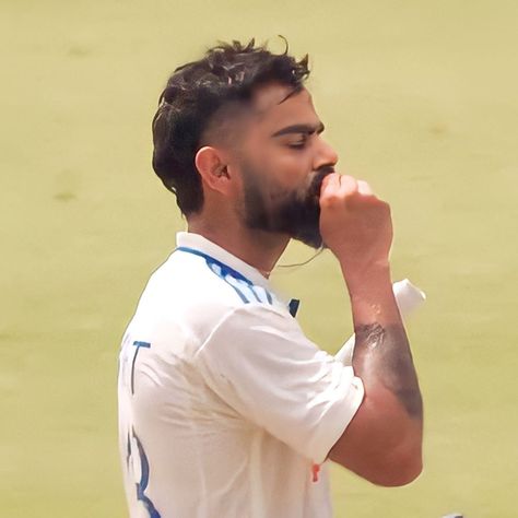 Virat Kohli Pfp, Kohli Aesthetic, Virat Kohli Aesthetic, Virat Kohli Instagram, Love Rain, Vector Portrait, Virat Kohli, No More, How To Memorize Things