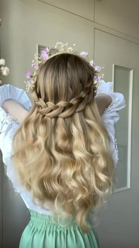 Medieval Hairstyles, Girly Hairstyles, Victorian Hairstyles, Fairy Hair, Dance Hairstyles, Princess Hairstyles, Hairdo For Long Hair, Fancy Hairstyles, Hair Stylist Life