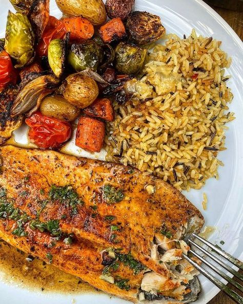 Carl Ol'Boy on Instagram: "A picture is worth a thousand words or about 10 likes on Instagram #AmIRightOrAmIRight 🥁🥁🥁 . . . Pan Seared Trout - a beautiful @riverenceusa trout filet seasoned with @misrubinsseasonings creole magic and served with rice and roasted veggies. Go ahead and flatter me, I’m fishing for compliments today #Trout #RainbowTrout 🐟🐟🐟" Baked Trout, Trout Recipe, Trout Recipes, Root Veggies, Rainbow Trout, Wild Rice, Pan Seared, Roasted Veggies, Dim Sum