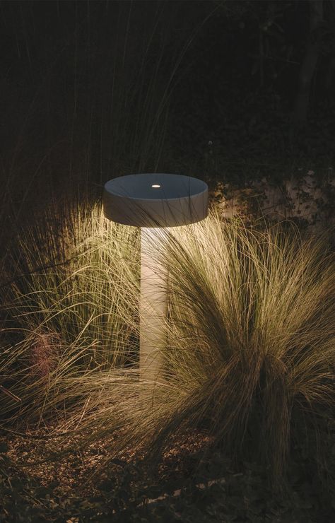 Park Lighting, Garden Lighting Design, Landscape Lighting Design, Mushroom Lights, Outdoor Path Lighting, Outdoor Garden Lighting, Bollard Lighting, Residential Lighting, Outdoor Light