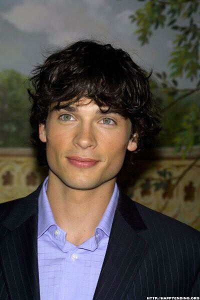 Smallville Clark Kent, Tom Welling Smallville, Cute Guy Pics, Tom Welling, Clark Kent, Smallville, Attractive Guys, Hot Actors, Cute Celebrity Guys