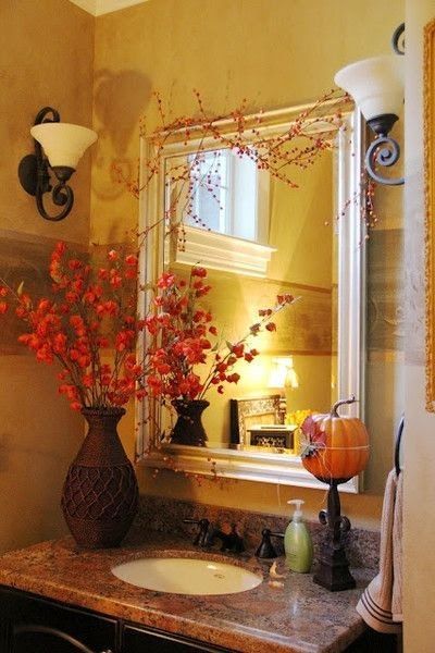 Pumpkins aren’t only used for Halloween – they are an all-around fall favorite item to use in your decor. Here’s a few ideas on how to use pumpkins in your home to decorate for fall and for the whole fall season. #runtoradiance #fall #halloween #pumpkins #decor #diydecor #homedecor #crafts #manteldecor #fireplace Fall Bathroom Decor Ideas, Fall Bathroom Decor, Diy Home Decor For Apartments, Fall Bathroom, Bad Inspiration, Fall Garland, Fall Deco, Autumn Decorating, Fall Decorating