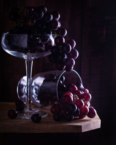 Grape Dessert, Photo Still Life, Black Plums, Dark Highlights, Dark Food Photography, Wine Cork Art, Wedding Canvas, Fruits Photos, Glass Photography