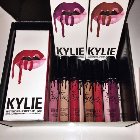 Kylie Jenner Lip, Kylie Jenner Lip Kit, Kylie Lips, Kylie Lip Kit, Kylie Jenner Lipstick, King Kylie, Makeup Game, Lip Kit, Makeup Goals