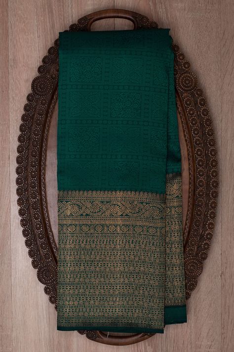 Buy Castleton Green Zari Woven Kanchipuram Silk Saree Online | Samyakk Green Bridal Saree South Indian, Traditional Green Saree, Indian Wedding Saree For Bride, Green Silk Saree Wedding, Green Wedding Saree, Green Pattu Saree, Kanchipuram Silk Saree Wedding, Castleton Green, Red Saree Wedding