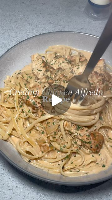 How To Make Chicken Alfredo, Spicy Chicken Alfredo Recipe, Chicken Alrefredo, Chicken Alrefredo Recipe, Chicken Alfredo Video Recipe, Chicken Alfredo Recipe, Perfect Chicken Alfredo Delish, Chicken Alfredo Recipes, Food Content