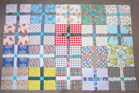 Kokaquilts: crossroads: it's growing! Crossroads Quilt Pattern Free, Crossroads Quilt, Road Quilt, Cross Road, Cross Quilt, Colour Story, Cross Roads, Quilting Inspiration, New Grandma