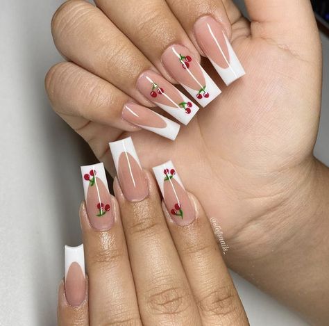 Stylish French Nails, White Tip Acrylic Nails, Neutral Nails Acrylic, Kylie Nails, Brown Acrylic Nails, Turquoise Nails, Lilac Nails, Acrylic Toe Nails, Spring Acrylic Nails