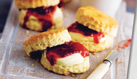 British Scones British Scones, Best Scone Recipe, Sainsburys Recipes, Scones Recipe Easy, St Georges Day, Scones Easy, Scones Recipe, Made For Each Other, Devon And Cornwall