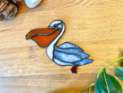 Stained Glass Pelican, Pelican Stained Glass Pattern, Ocean Stained Glass Patterns, Stained Glass Birds Patterns, Stained Glass Beach, Camping Ornaments, Pelican Art, Stained Glass Patterns Free, Stained Glass Birds