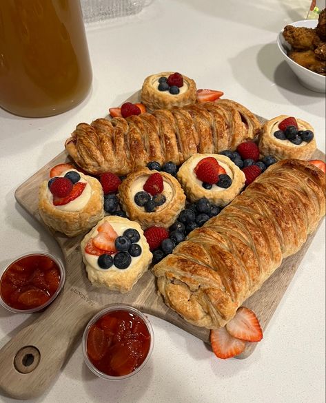 Pastry Charcuterie Board, Bread Charcuterie Board, Homemade Strawberry Cream Cheese, Dinner Boards, Wedding Core, Holiday Charcuterie Board, Holiday Charcuterie, Cream Cheese Pastry, 2023 Ideas