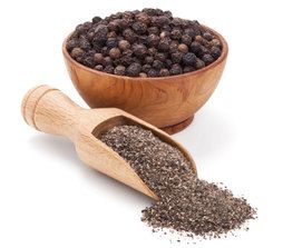 Native to south India, Black Pepper is the most traded spice. A flowering vine in the family of Pipeaceae, cultivated for its fruit, which is usually dried andused as a spice and seasoning.   The spiciness of black pepper is due to the chemical piperine, not to be confused with the capsaicin that gives fleshy peppers theirs. It is ubiquitous in the modern world as a seasoning, and is often paired with salt." Pepper Benefits, Pepper Spice, Homemade Spices, Pepper Powder, Ground Pepper, Food Facts, Black Peppercorn, Sun Dried, Black Pepper