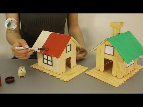 Popsicle Stick House, Popsicle House, Craft Stick Projects, Stick House, Popsicle Stick Crafts House, Ice Cream Stick Craft, Popsicle Stick Houses, Diy Popsicle Stick Crafts, Diy Popsicle