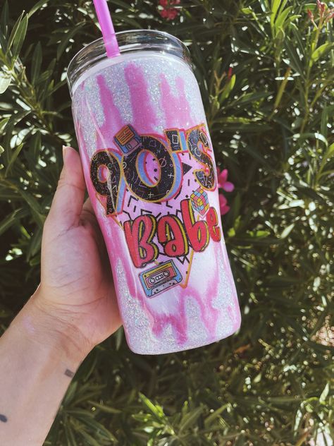 Tumbler Aesthetic, 90s Tumbler, 90’s Aesthetic, Cricut Projects, Resin Art, Beverage Can, Great Gifts, Tumbler, Cricut