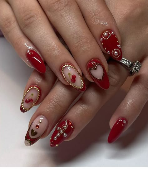 Red Nail Art Short Nails, Red Birthday Nail Designs, Red Funky Nails, Deck Of Cards Nails, Gel Nails Rose, Red Glam Nails, Red Xmas Nails, Cherry Nail Designs, Red Velvet Nails