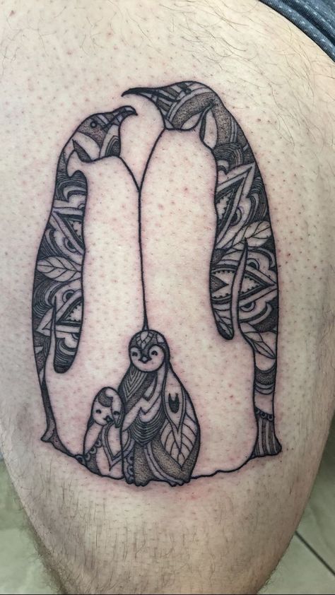 You know you are funky when you sport some cool and creative penguin tattoos! Penguin Tattoos, Wonder Woman Tattoo, Valley Tattoo, Penguin Tattoo, Penguin Drawing, Penguin Family, C Tattoo, Family Tattoo, R Tattoo