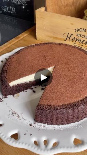 Cocoa Powder Recipes, Tart Cake, Muffin Cake, Almond Flour Recipes, Powder Recipe, Creamy Desserts, Chocolate Cakes, Pastry Cake, Cake Frosting