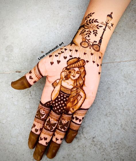 Princess Mehndi Designs, Urdu Name Mehndi Design, Cute Mehndi Designs For Kids, Sider Mehndi, Mehendi Poses, Beautiful Simple Mehndi Design, Mehandi Art, Mehndi Designs For Kids, Mehndi Design Pictures