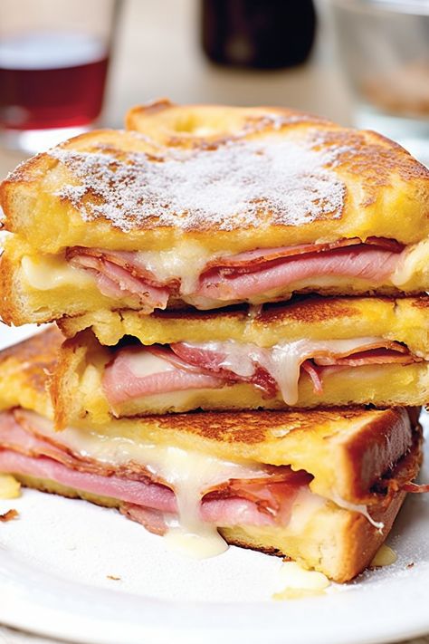 Monte Cristo Sandwich Recipe Monte Cristo Sandwich Recipe, Club Sandwich Recipes, Monte Cristo Sandwich, Low Carb Pork, Picky Eaters Kids, Creative Snacks, Ham And Cheese Sandwich, Monte Cristo, Grilled Sandwich