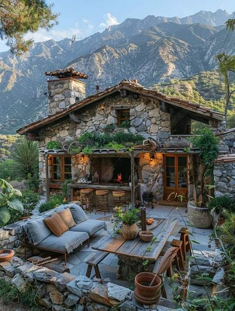 Fotografi Digital, Fantasy House, Cabins And Cottages, Stone Houses, Backyard Patio Designs, Dream House Exterior, Home Design Decor, Cabins In The Woods, Pretty House