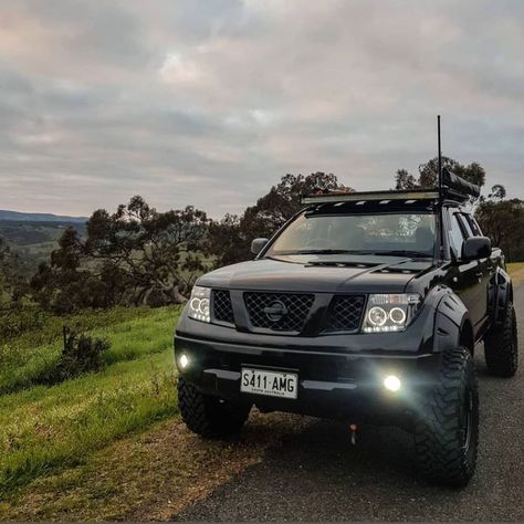 Nissan Frontier Navara D40 Offroad, Nissan Frontier Overland, Nissan Frontier Accessories, Nissan Frontier Mods, D40 Navara, Nissan Frontier 4x4, Nissan Pathfinder 2006, Pickup Camping, Exterior Upgrades