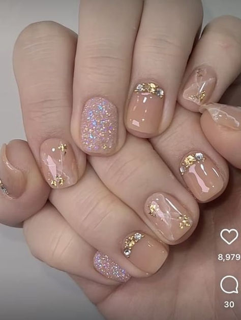 Korean neutral nails: nude and glitter Summer Nails Coffin, Summer Nail Designs, Hello Nails, Beauty Nails Design, Nails Desing, Neutral Nails, Nails Coffin, Seo Strategy, Pretty Acrylic Nails