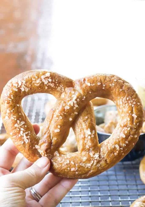 Paleo Pretzels, Keto Pretzels, Sugar Is Bad, Postpartum Meal Prep, Paleo Bread Recipe, Paleo Kids, Grain Free Bread, Wedding Snacks, Chips And Dip