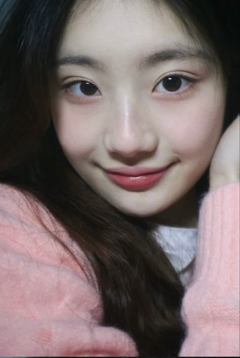 Pretty Eyes No Makeup, Asian No Makeup, No Makeup Makeup Look Asian, Casual Makeup, Soft Makeup Looks, Doll Eye Makeup, Face Art Makeup, Ethereal Makeup, Soft Makeup