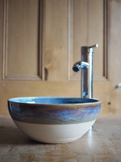 Make your own sink at a pottery place!! Handmade Sink Ceramic, Bathroom Sink Ideas, Pottery Sink, Clay Sinks, Handmade Sink, Pottery Place, Lake House Bathroom, Bathroom Sink Design, Copper Sink Bathroom