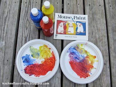 Color Mixing Activities, Mouse Paint Activities, Preschool Mouse, Paint Activities, Reggio Art, Mixing Primary Colors, Childcare Ideas, Mouse Paint, Kindergarten Colors