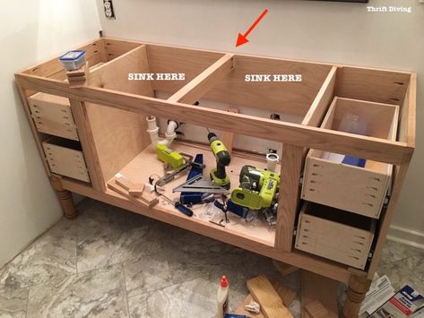 Diy Bathroom Vanity Plans, Bathroom Vanity Redo, Bathroom Storage Over Toilet, Building Kitchen, Bathroom Cabinets Diy, Bathroom Furniture Ideas, Building Kitchen Cabinets, Vanity Shelves, Diy Bathroom Vanity