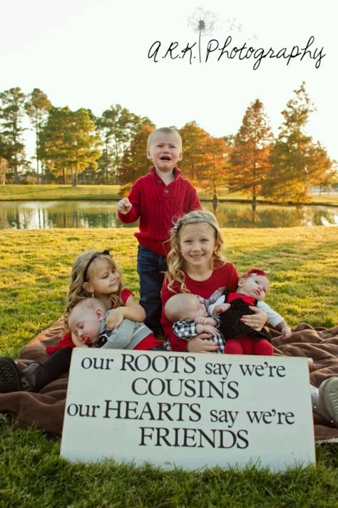 My favorite pic of my great nieces and nephews Cousins Photo Ideas, Cousin Photo Ideas, Cousin Picture Ideas, Cousins Pictures, Cousins Photo Shoot, Cousin Photoshoot, Cousin Photo Shoots, Grandkids Photography, Grandkids Pictures