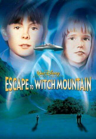 Escape To Witch Mountain, Disney Halloween Movies, Witch Mountain, Walt Disney Movies, Donald Pleasence, Disney Movie Posters, Classic Disney Movies, Film Disney, Kids' Movies