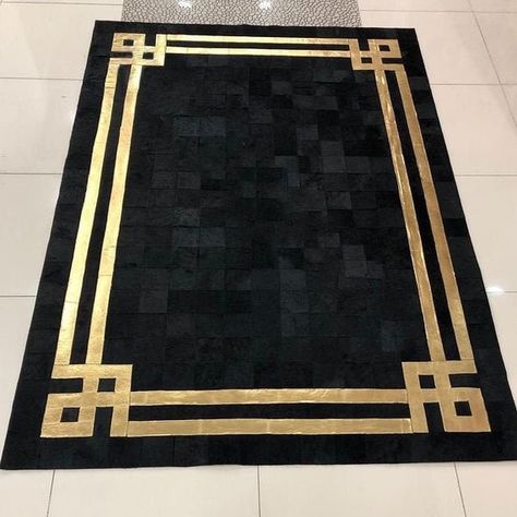 Black And Gold Living Room, Redoing Furniture, Leather Carpet, Lambskin Rug, Gold Dining Chairs, Dining Room Floor, Gold Living, Patchwork Cowhide Rug, Fur Carpet