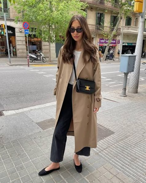 Outfits For The Office, Trench Coat Outfit, Mode Chanel, Fall Outfit Ideas, Spring Look, Paris Outfits, Mode Casual, Minimal Chic, Coat Outfits