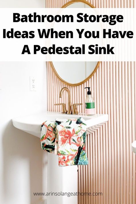 Storage solutions and storage ideas for when you have a pedestal sink or a small bathroom! creative ideas to store toilet paper, toiletries, and more! Pedestal Sink Soap Ideas, Bathroom Organization Pedestal Sink, Pedastle Sink Storage, Half Bath Storage Ideas, Bathroom Ideas Pedestal Sink, Pedastle Sink, Under Pedestal Sink Storage, Pedestal Sink Bathroom Ideas, Pedestal Sink Storage Ideas