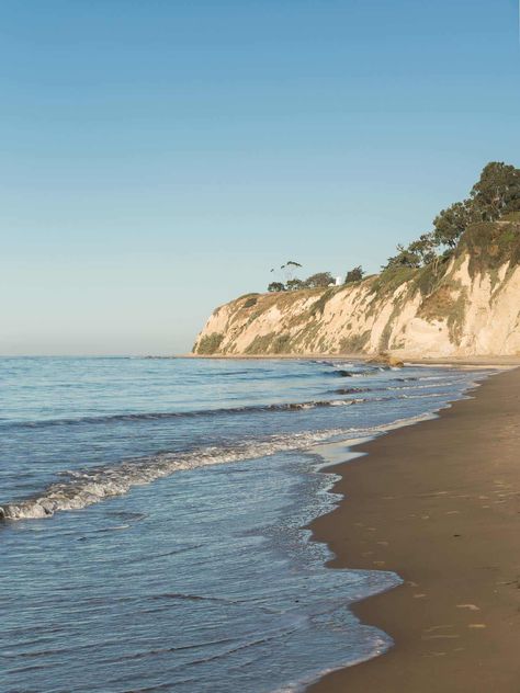 The Most Instagrammable Spots In Santa Barbara | an indigo day Thousand Steps Beach, 1000 Steps, Santa Barbara Beach, Oregon Living, Lucky Penny, Santa Barbara California, Water Ocean, Playlist Covers, Beautiful Travel