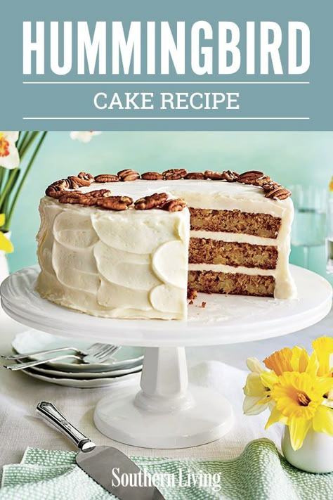 Hummingbird Cake Southern Living, Hummingbird Cake Recipe, Hummingbird Cake Recipes, Southern Cake, Southern Living Recipes, Easiest Recipes, Hummingbird Cake, Greensboro North Carolina, Thanksgiving Food Desserts