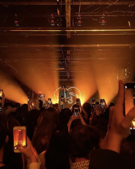 Fall Concert Aesthetic, Orange Concert Aesthetic, Backstage Concert Aesthetic, Golden Music Aesthetic, Sammycore Aesthetic, Orange Music Aesthetic, Indie Concert Aesthetic, Band Concert Aesthetic, Small Concert Aesthetic