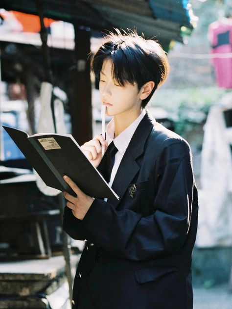 Someone Writing Pose, Bookworm Pose Reference, Person Studying Pose Reference, Writing In Notebook Pose, Scholar Pose Reference, Mentor And Student Pose Reference, Looking Down At Phone Reference, Studying Pose Reference, Person Reading Reference