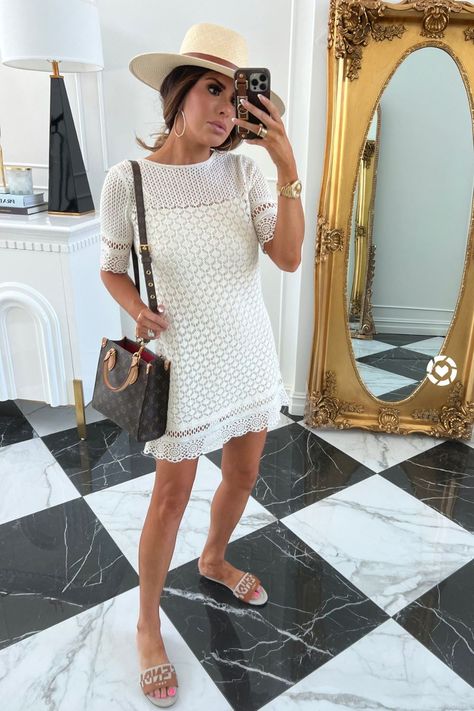 Louis Vuitton Sac Plat Outfit, Sac Plat Louis Vuitton Outfit, Louis Vuitton Monogram Outfit, Hat Casual Outfit, Outfit Ideas Vacation, Emily Ann Gemma, Designer Things, Louis Vuitton Outfit, Emily Gemma