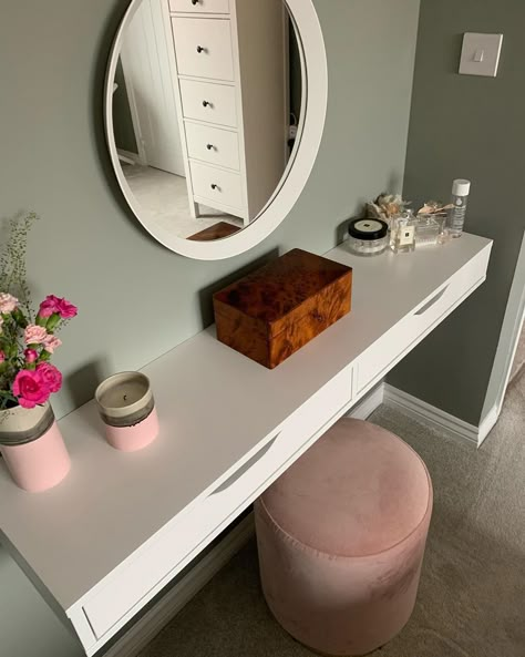 Women are turning a £40 drawer from IKEA into the dream dressing table – and it fits the smallest bedrooms – The Sun Modern Dressing Table Designs, Ikea Drawers, Aesthetic Interior Design, Dressing Room Decor, Drawing Room Decor, Dressing Table Design, Small Bedroom Decor, Dressing Tables, Dressing Room Design