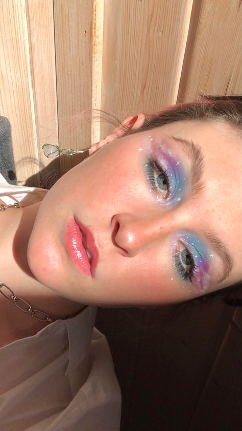 sky makeup Bi Eye Makeup, Bisexual Eye Makeup, Bi Eyeshadow, Bisexual Eyeshadow, Bi Pride Aesthetic Outfit, Bi Flag Makeup, Pride Parade Makeup, Bi Pride Makeup, Bisexual Pride Makeup