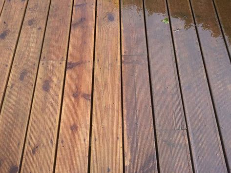 Cedar Deck Stain, Wood Deck Stain, Treated Wood Deck, Best Deck Stain, Deck Stain Colors, Decking Oil, Mahogany Decking, Deck Finishes, Redwood Decking