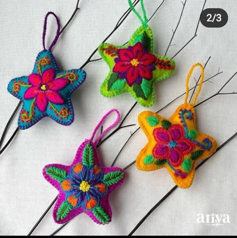 Mexican Ornaments, Embroidery Mexican, Felt Star, Ornaments Ideas, Embroidery Ornaments, Mexican Christmas, Mexican Embroidery, Ornament Diy, Felt Embroidery