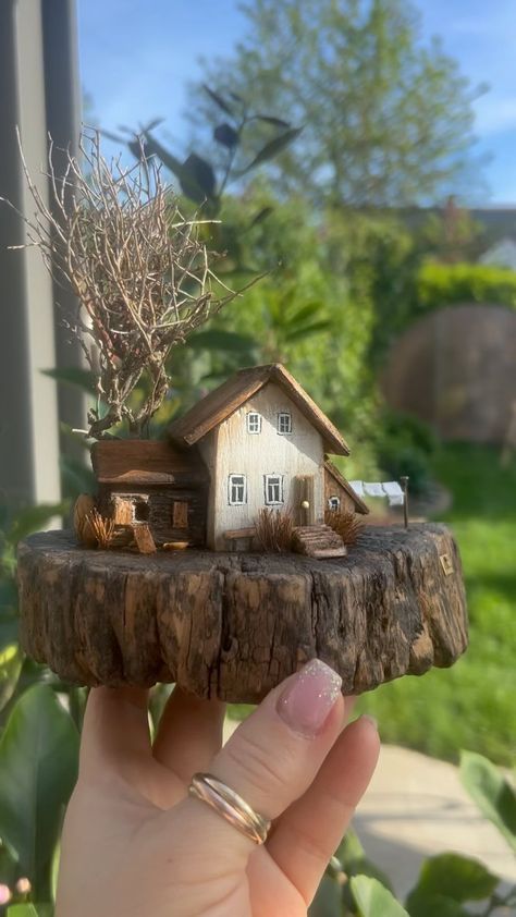 House Forest, Daughter Day, Small Wooden House, Nanny Gifts, Driftwood Projects, Mommy Gift, Driftwood Crafts, Mothers Day Gifts From Daughter, Mother Birthday